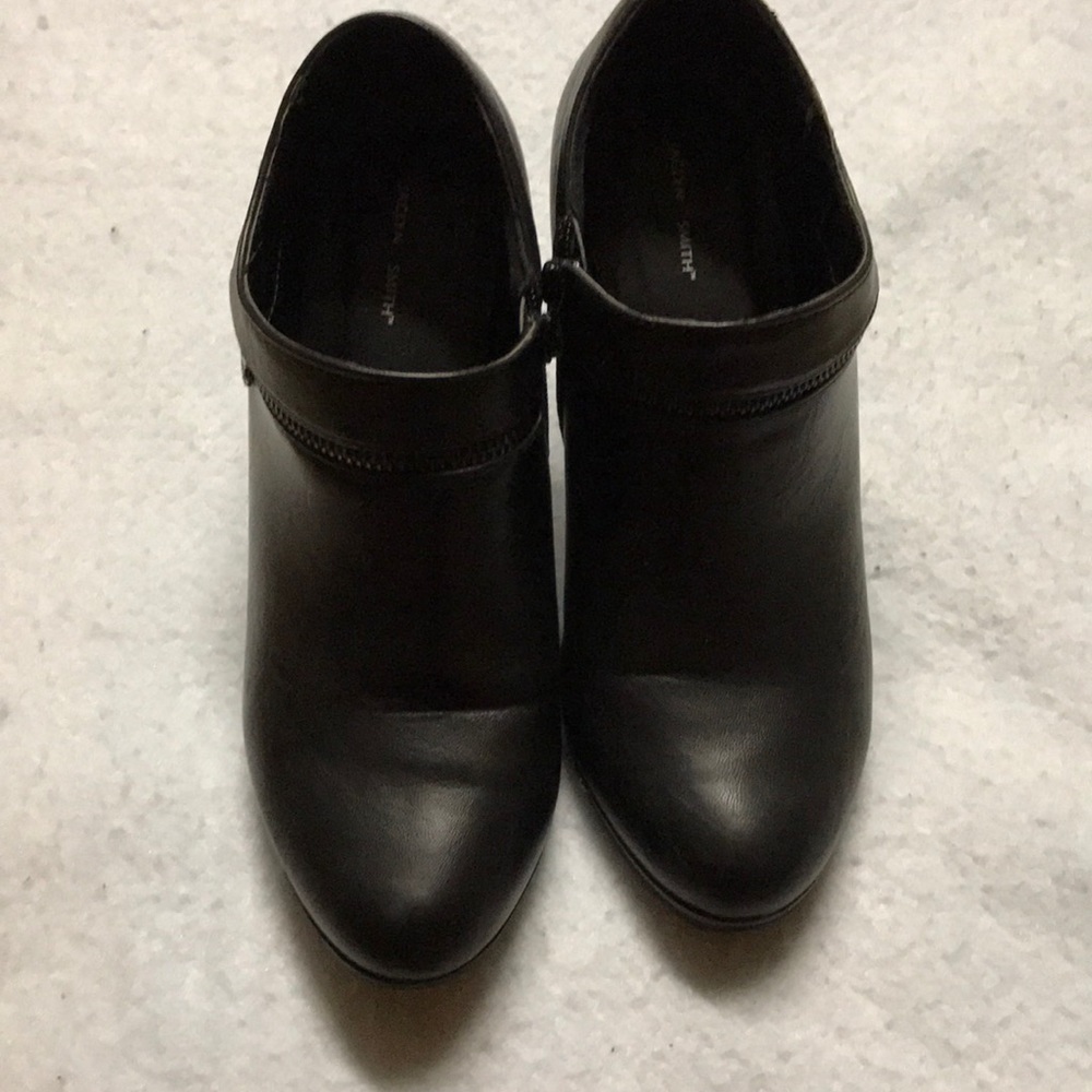 Boots - Picture 5 of 5